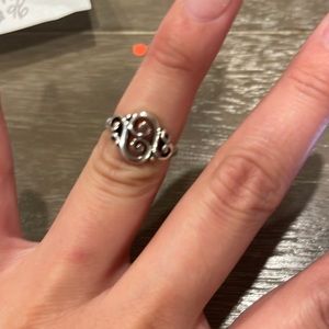 JAMES AVERY SPANISH SWIRL RING SIZE 5
